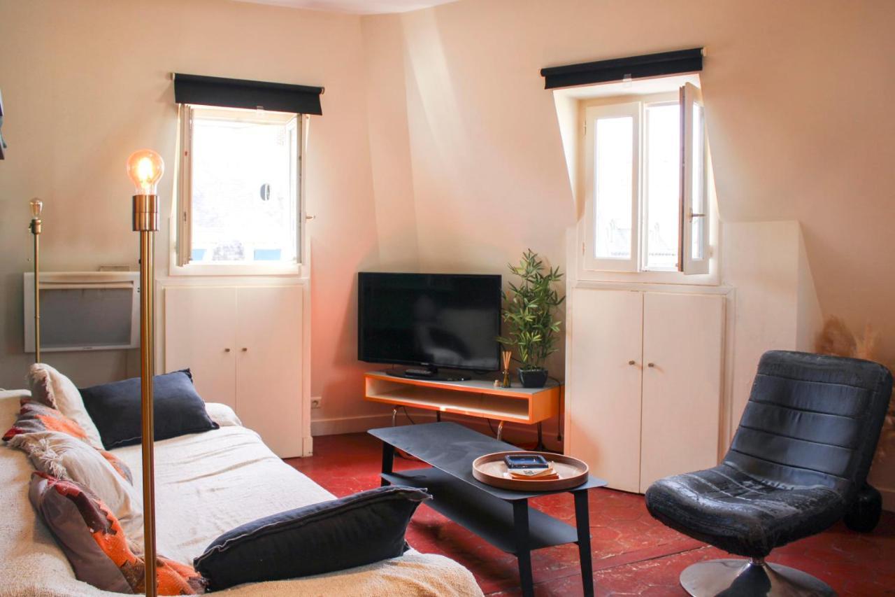 Apartment In The Center Of Parigi Esterno foto
