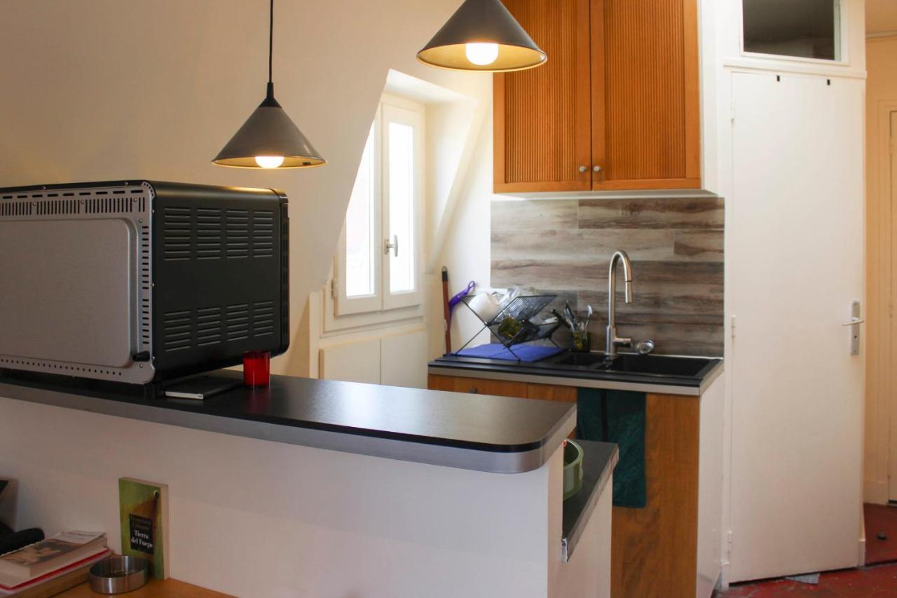 Apartment In The Center Of Parigi Esterno foto